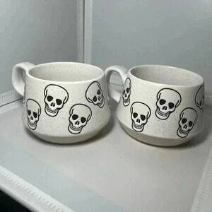 Coco & Lola Scull Halloween Mug Set Of 2 White W Flecks Black, Goth